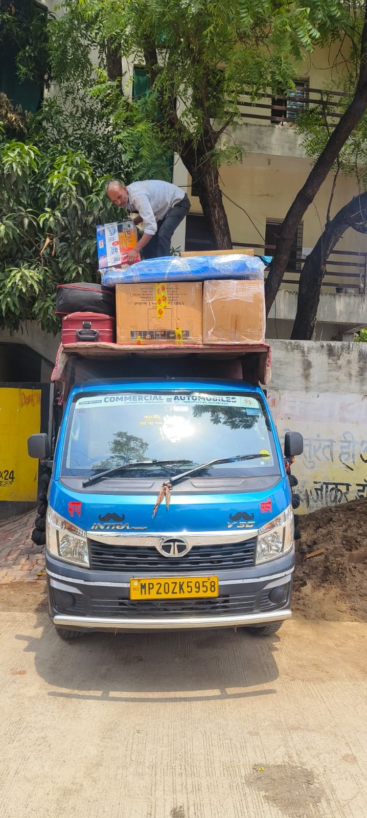 Vishwakarma Packers and Movers 111